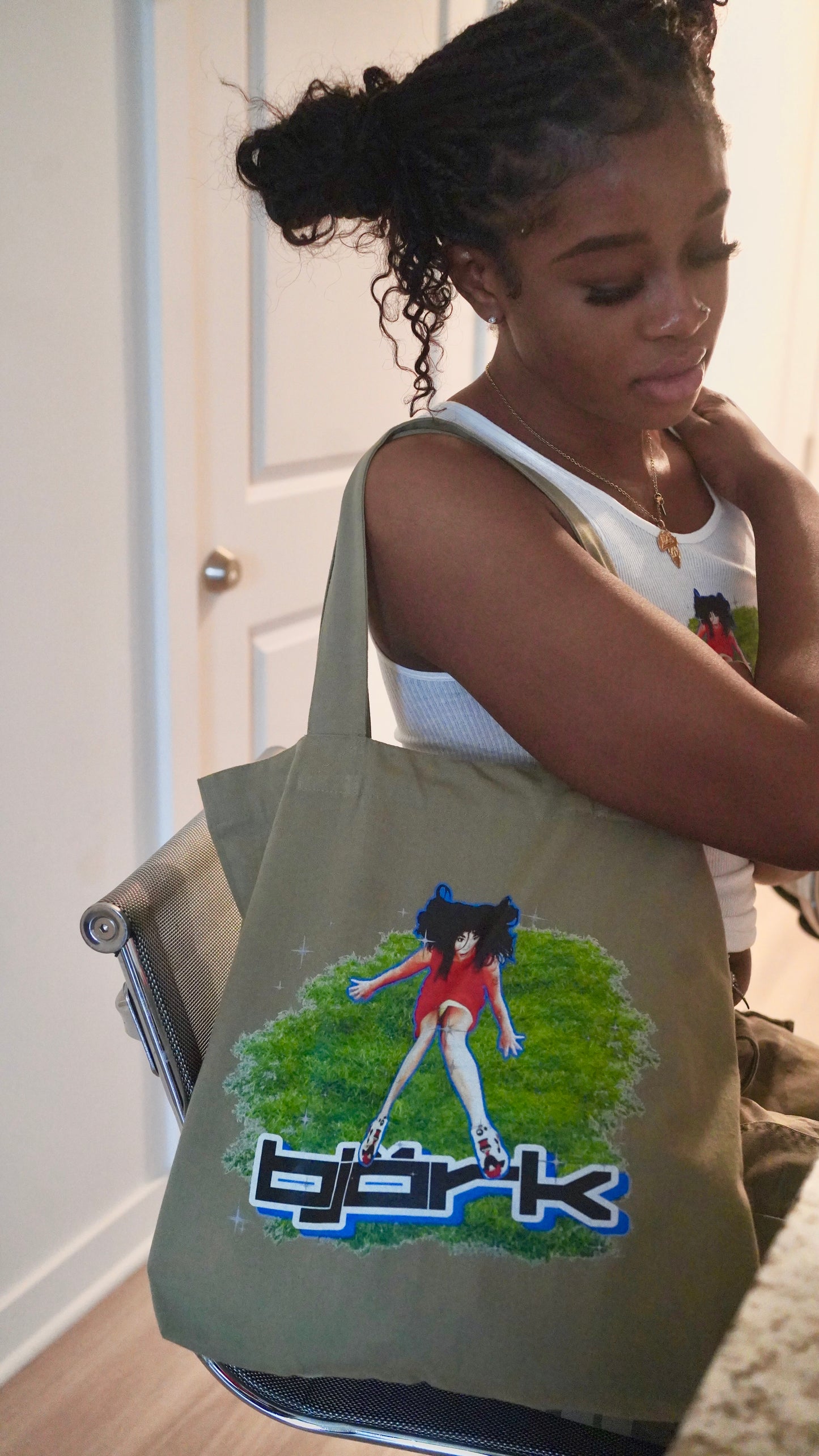 Björk Olive Totes